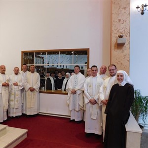 Zagrebački mladomisnici posjetili karmelićanke u Brezovici